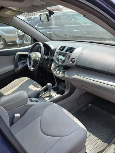 A picture of Registered 2008 Toyota Rav4 V6