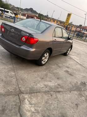 A picture of Clean 2004 Toyota Corola fresh baked neat on first body