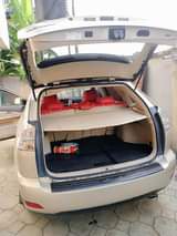 A picture of 2 months used Belgium grade Rx330 2005 model Equivalent to