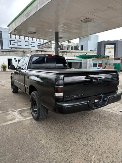 A picture of 2002 Toyota Tundra V6