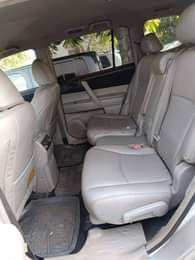 A picture of Unregistered 2012 Toyota Highlander 6 Million naira Abuja 08124495458