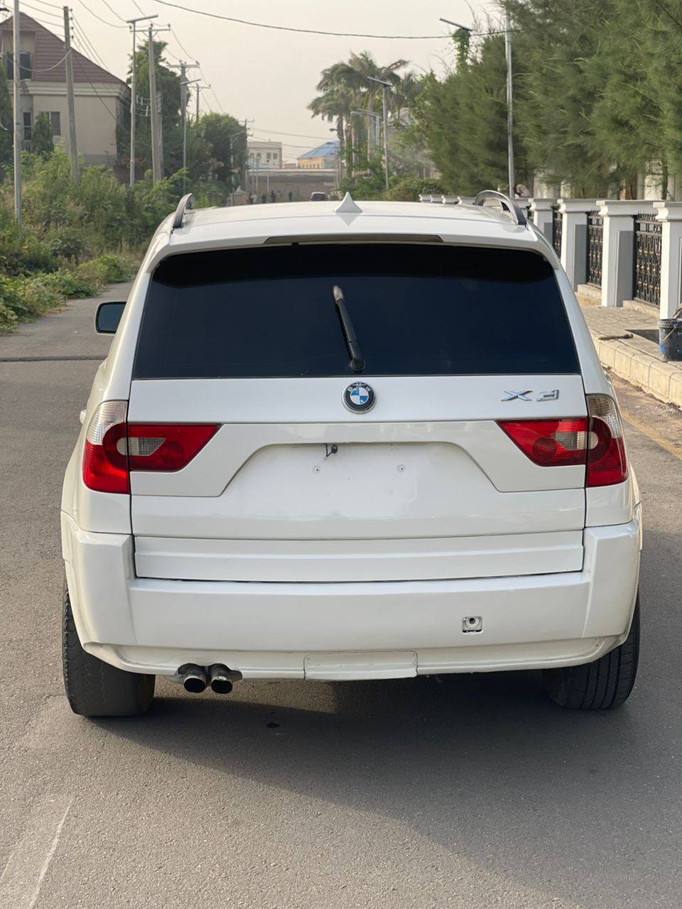 A picture of 2005 model BMW X3