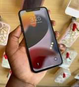A picture of iPhone Xs