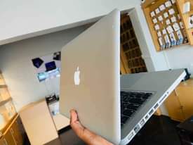 A picture of Mackbook pro 2012 Core i5 Ram 8gb 128gb ssd Processor