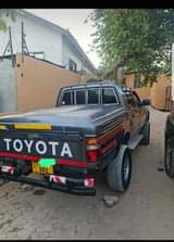 A picture of TOYOTA HILUX 2 8 NAIUZA MIL 13 5 0743435416