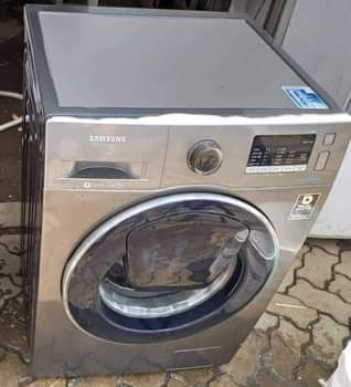 A picture of Samsung washing machine