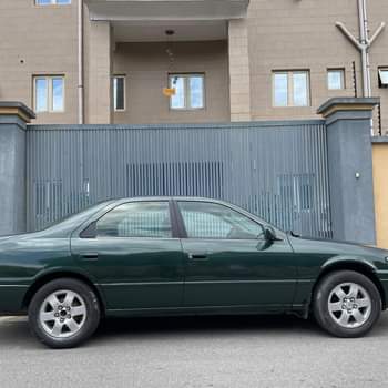 A picture of BoltStandard Extremely clean Toyota Camry 2002 Please come with your