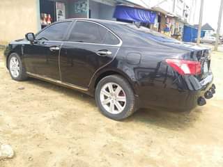 A picture of Belgium grade es350 for sell Ac chilling Engine Gear Interior