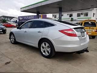 A picture of Honda crosstour 2013