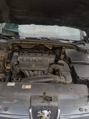 A picture of Distress sale 407 Engine is sound Gear box is perfect