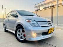 A picture of TOYOTA IST DNU