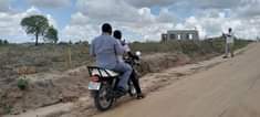 A picture of Tunauza viwanja vikindu Vianzi bei million Moja Lipa kidogo kidogo