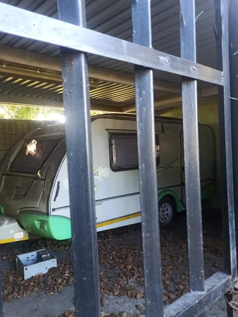 Caravans F.