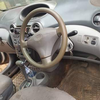 A picture of Toyota vitz