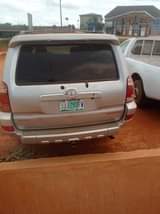 A picture of 2006 Toyota 4 runner 05 06 model