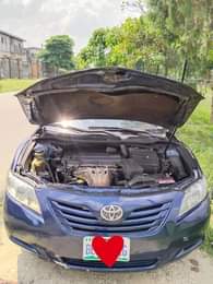 A picture of Blue Toyota Camry 2008 model 4cylinder engine Remote control Engine