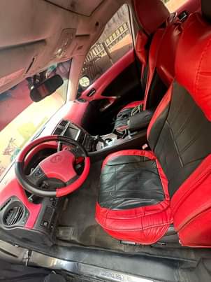 A picture of LEXUS IS250