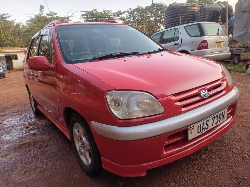 used toyota raum