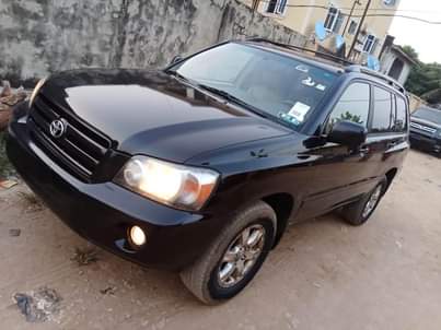 A picture of Tokunbo 2005 Toyota Highlander