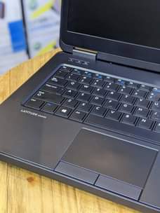 A picture of Dell Core i5