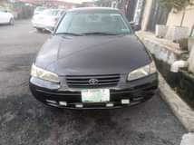 A picture of 1999 Tpyota Camry Fomica