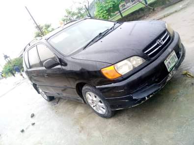 A picture of Dealer market Very sharp Toyota ipsum With neat interior Good