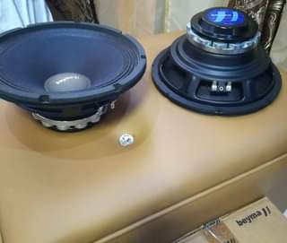 speakers