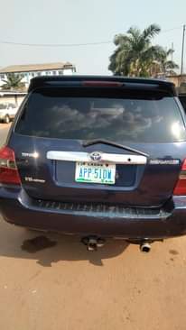 A picture of 2004 Toyota Highlander