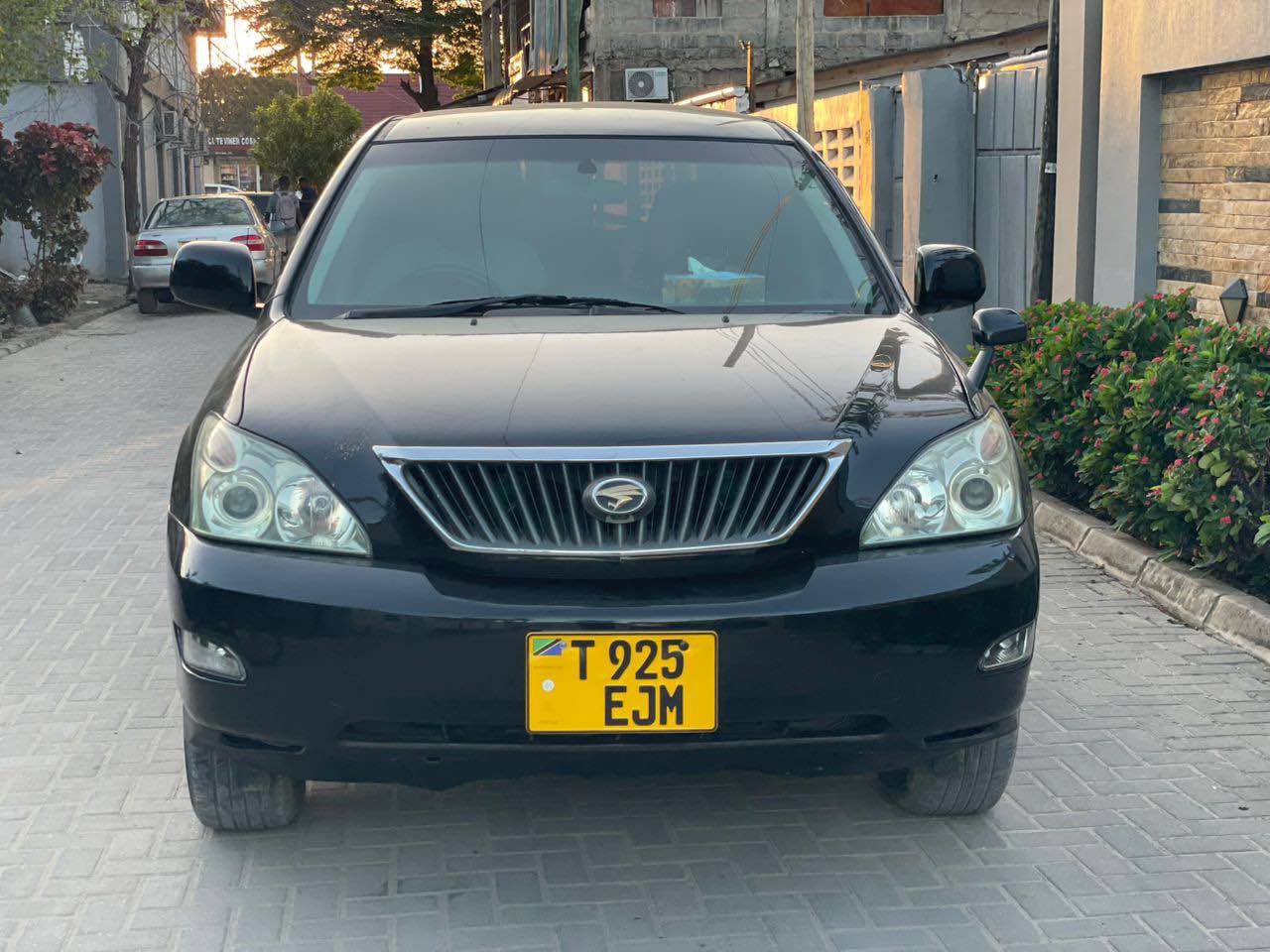 A picture of Toyota harrier 0714058883