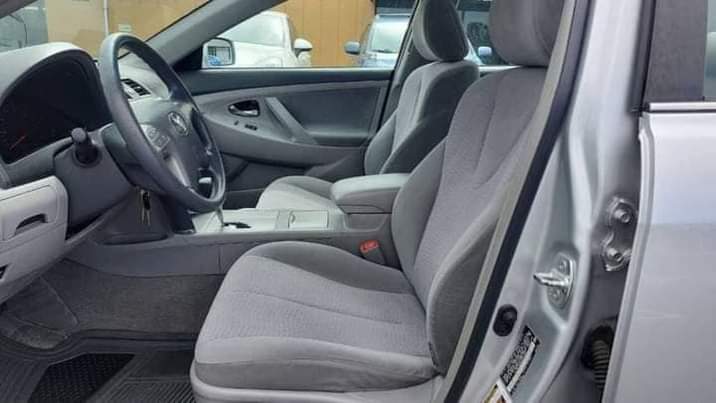 A picture of Toyota Camry 2010 09061825415