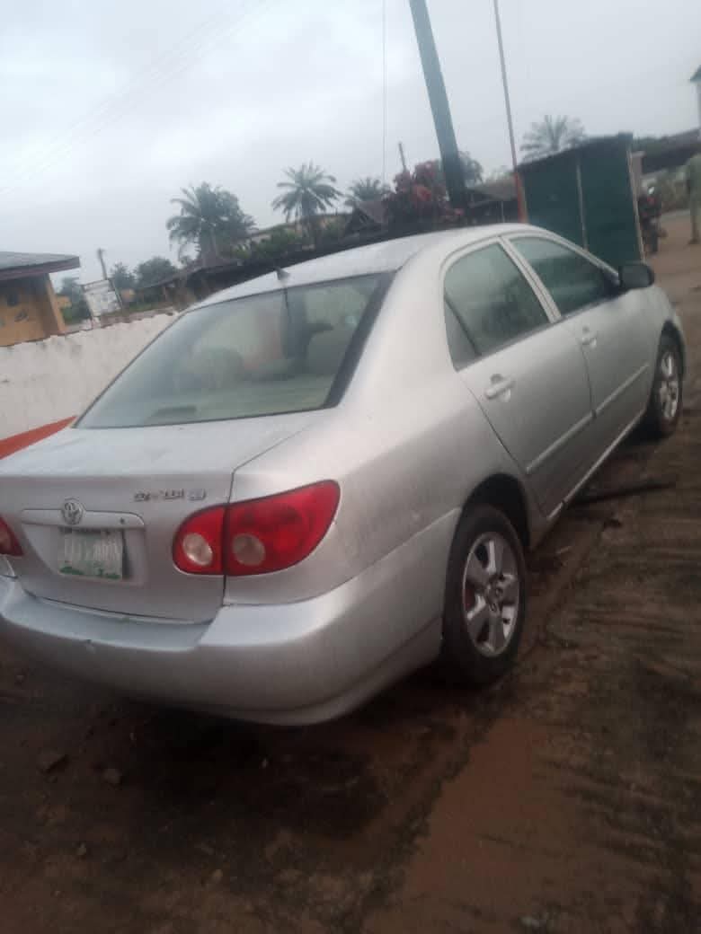 A picture of Toyota corolla