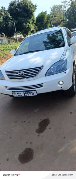 A picture of Available Uhs 32m 0702549830