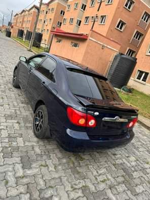 A picture of WOW This is mint clean Toyota corolla 2006 model first