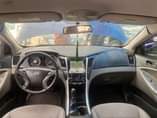 A picture of Hyundai Sonata 2012 Toks Standard first body 