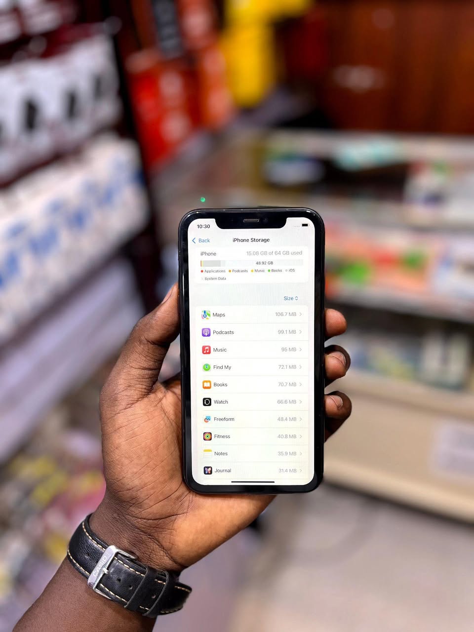 A picture of iPhone 11