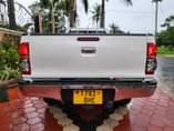 A picture of TOYOTA HILUX BHE ON