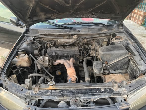 A picture of Toyota Camry tiny light 2001