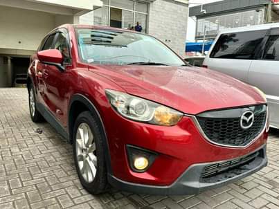 A picture of Year 2013 cc 2180 91 332 km Diesel Price 32