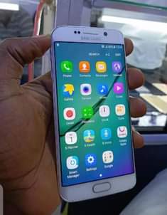 A picture of Samsung S6 edge