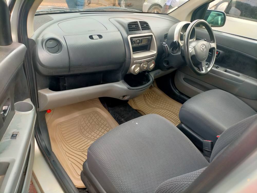 A picture of Toyota Passo