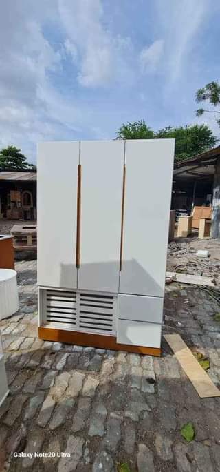 A picture of Makabati