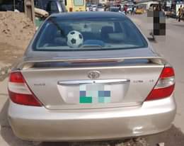 A picture of 2004 Toyota Camry