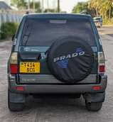A picture of TOYOTA PRADO
