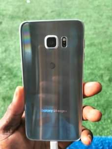 A picture of Samsung Galaxy S6 edge 