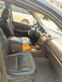 A picture of Register Aura MDX 2006 model