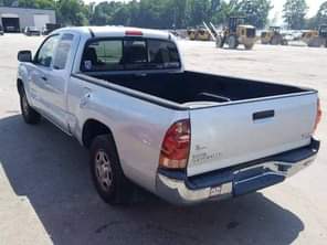 A picture of Tokunbo vehicle Toyota tacoma Price 1Million Lagos State border badagry