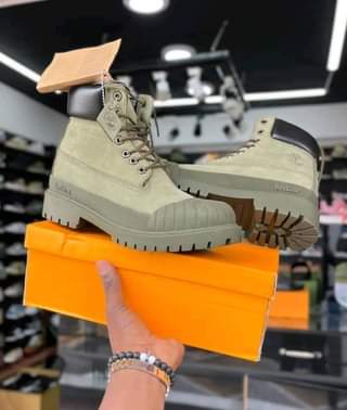 A picture of ORIGINAL TIMBERLAND BeeLine BOOTS