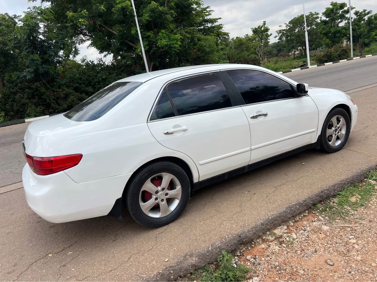 A picture of Honda Accord 08032145458