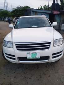 A picture of 2006 Volkswagen Tuareg
