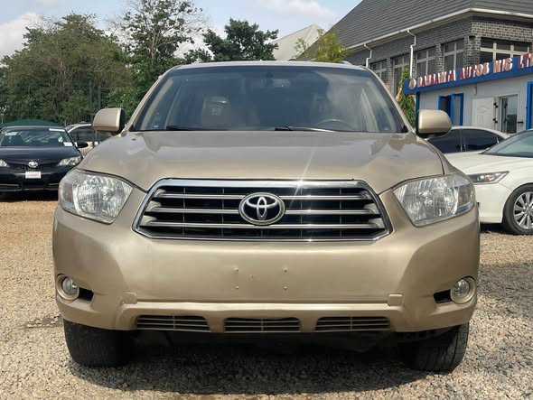 A picture of Toyota Highlander